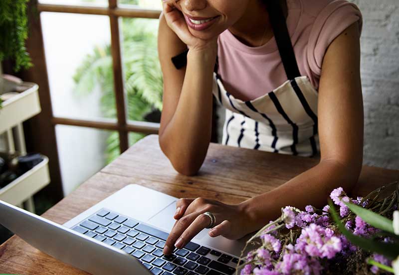 niche blogging to increase market visibility and traffic